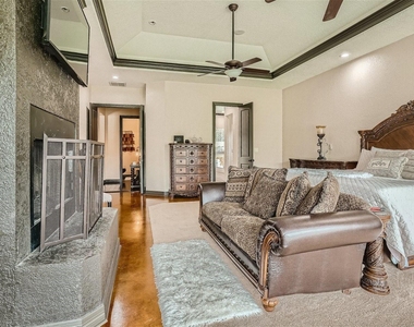 15207 Nightingale Ln - Photo Thumbnail 14