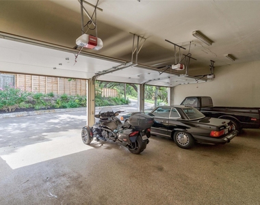 2102 Paisano Rd - Photo Thumbnail 18