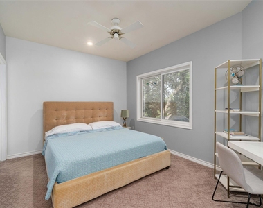2102 Paisano Rd - Photo Thumbnail 16