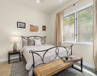 2102 Paisano Rd - Photo Thumbnail 9
