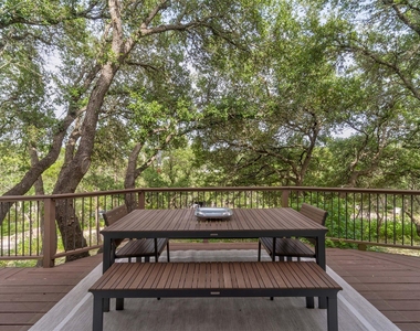2102 Paisano Rd - Photo Thumbnail 19