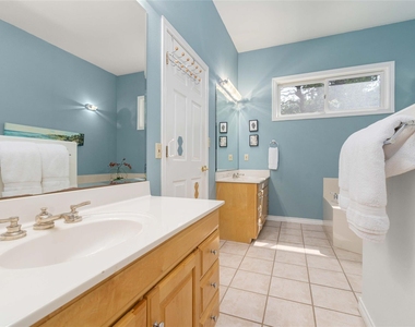 2102 Paisano Rd - Photo Thumbnail 8