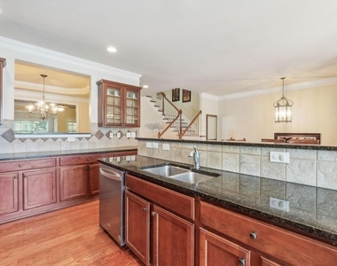 3808 Fairhill Point - Photo Thumbnail 11