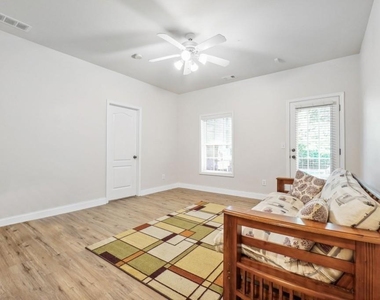 3808 Fairhill Point - Photo Thumbnail 33