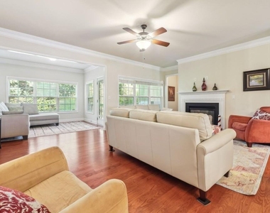 3808 Fairhill Point - Photo Thumbnail 13
