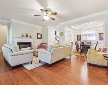 3808 Fairhill Point - Photo Thumbnail 14