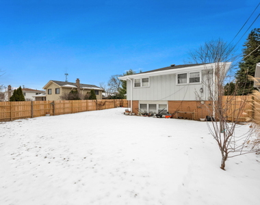 7218 W 110th Place - Photo Thumbnail 10