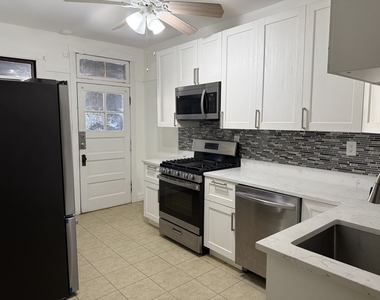 2602 W 47th Street - Photo Thumbnail 2