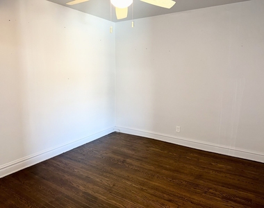 2602 W 47th Street - Photo Thumbnail 16