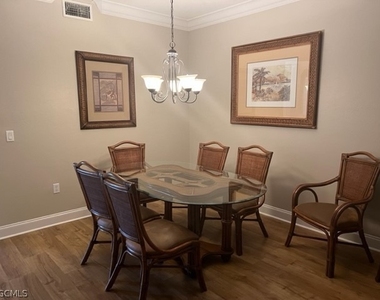 9667 Hemingway Lane - Photo Thumbnail 5