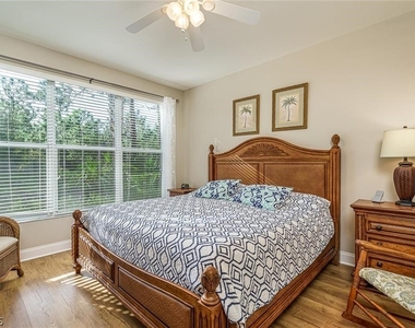 9667 Hemingway Lane - Photo Thumbnail 8