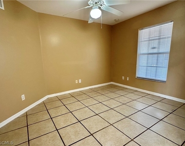2015 Xelda Avenue N - Photo Thumbnail 4
