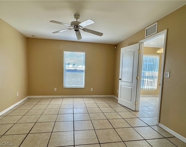 2015 Xelda Avenue N - Photo Thumbnail 26