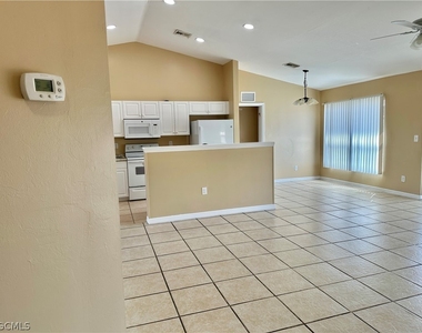 2015 Xelda Avenue N - Photo Thumbnail 41