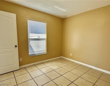 2015 Xelda Avenue N - Photo Thumbnail 30