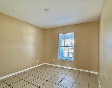 2015 Xelda Avenue N - Photo Thumbnail 36