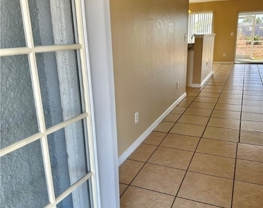 2015 Xelda Avenue N - Photo Thumbnail 3