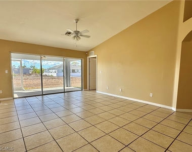 2015 Xelda Avenue N - Photo Thumbnail 5