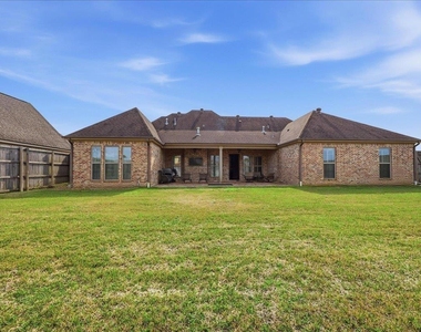 6470 Claybourn Drive Drive - Photo Thumbnail 23