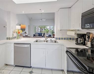 433 2nd Street S - Photo Thumbnail 14