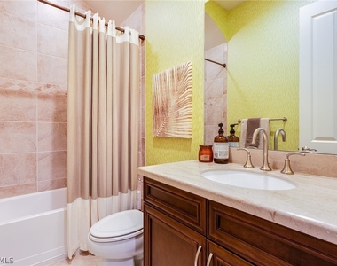 6215 Brunello Lane - Photo Thumbnail 17