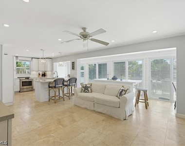 1360 Chesapeake Avenue - Photo Thumbnail 25