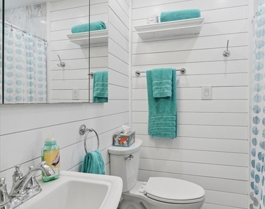 1360 Chesapeake Avenue - Photo Thumbnail 31
