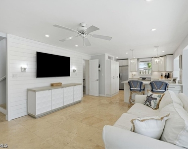 1360 Chesapeake Avenue - Photo Thumbnail 26
