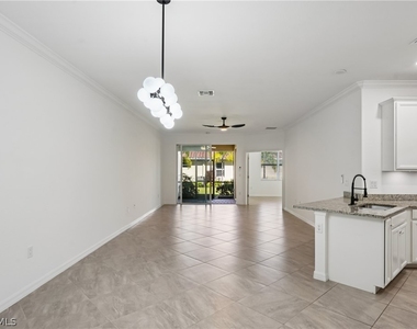 1751 Alameda Drive - Photo Thumbnail 4