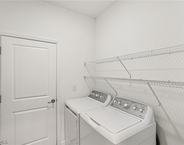 1751 Alameda Drive - Photo Thumbnail 14