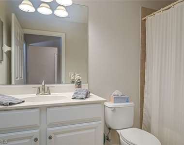 10317 Heritage Bay Boulevard - Photo Thumbnail 9
