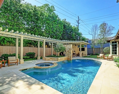 5610 Lynbrook Drive - Photo Thumbnail 6