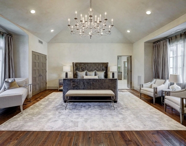 5610 Lynbrook Drive - Photo Thumbnail 5