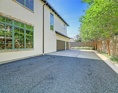 5610 Lynbrook Drive - Photo Thumbnail 48