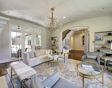 5610 Lynbrook Drive - Photo Thumbnail 18