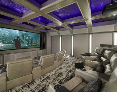5610 Lynbrook Drive - Photo Thumbnail 4