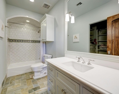 5610 Lynbrook Drive - Photo Thumbnail 33