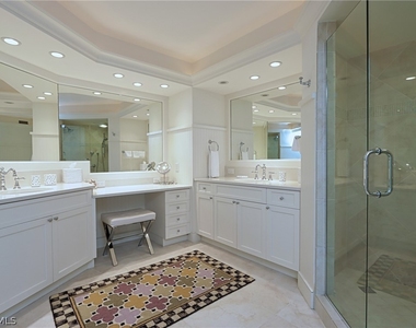 4651 Gulf Shore Boulevard N - Photo Thumbnail 13