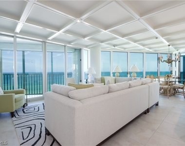 4651 Gulf Shore Boulevard N - Photo Thumbnail 3