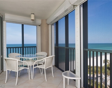 4651 Gulf Shore Boulevard N - Photo Thumbnail 1