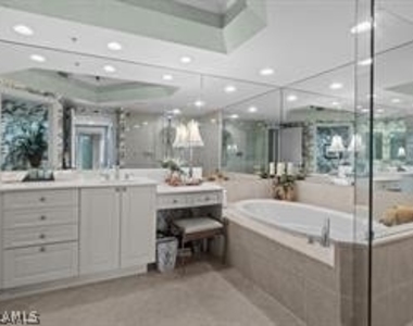 1060 Borghese Lane - Photo Thumbnail 8