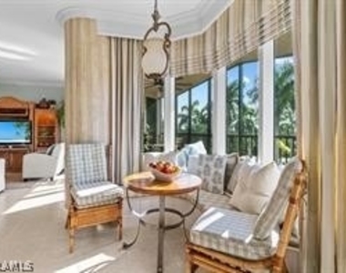 1060 Borghese Lane - Photo Thumbnail 3