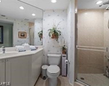 1060 Borghese Lane - Photo Thumbnail 11