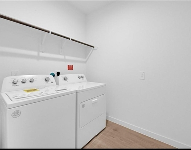 31827 Kellan Grove Court - Photo Thumbnail 2