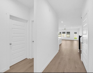 31827 Kellan Grove Court - Photo Thumbnail 1