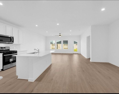 31827 Kellan Grove Court - Photo Thumbnail 3