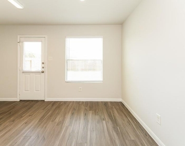 5818 Long Arbor Lane - Photo Thumbnail 5