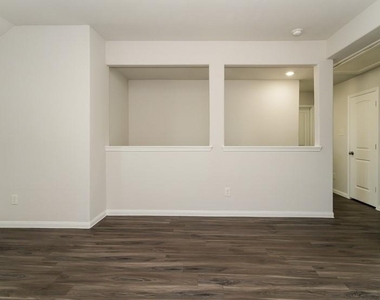 5818 Long Arbor Lane - Photo Thumbnail 6