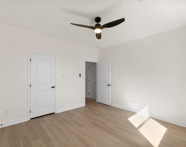 14822 Spica Court - Photo Thumbnail 29