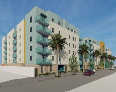 1400 Long Beach Boulevard - Photo Thumbnail 1